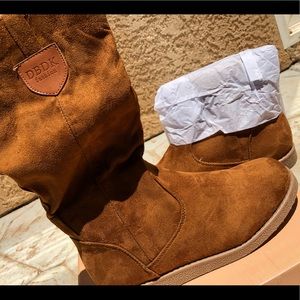 Mid shin COGNAC BOOTS